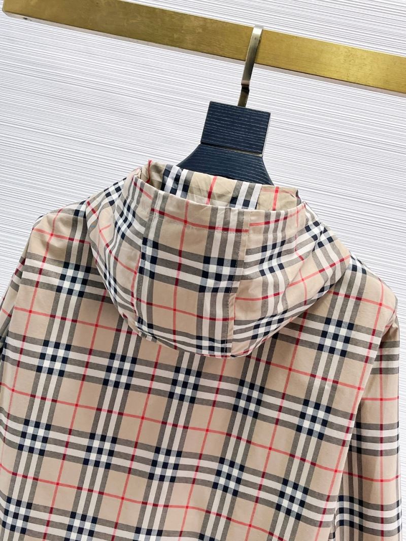 Burberry Outwear